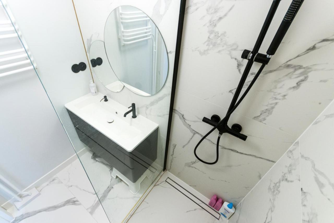 Apartment Apartament Good Morning - Parking W Cenie - Klimatyzacja - 67m2 Wroclaw